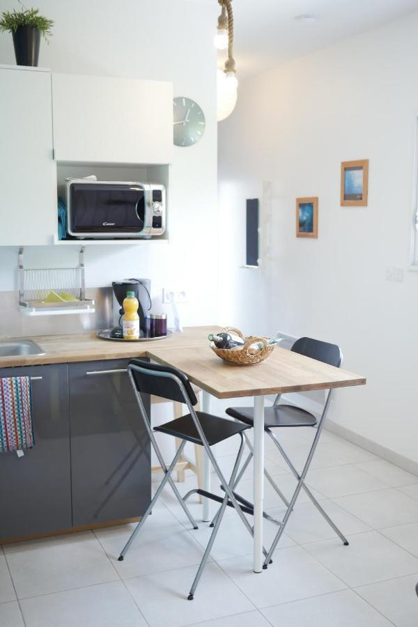 House - 4 People Apartment *